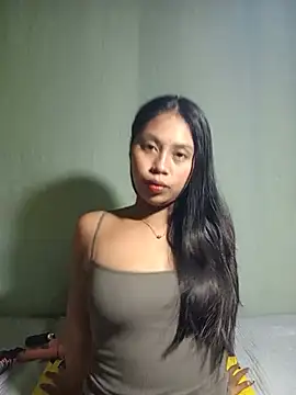 Snapshot of UrSweetAsianLady_02 chatting on July 2026 01:23:02 AM UrSweetAsianLady 02 online show from July 2026 01:23:02 AM