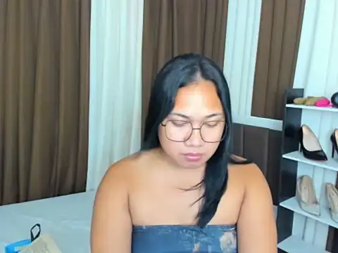 TsUncutKaren online show from September 2025 06:45:02 AM