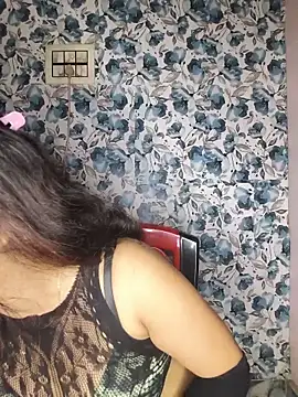 Snapshot of yours_sugar_babe chatting on June 2026 10:43:02 AM yours sugar babe online show from June 2026 10:43:02 AM