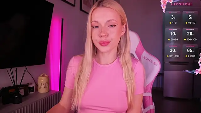 Snapshot of baby_bon chatting on November 2025 03:41:01 AM baby bon online show from November 2025 03:41:01 AM