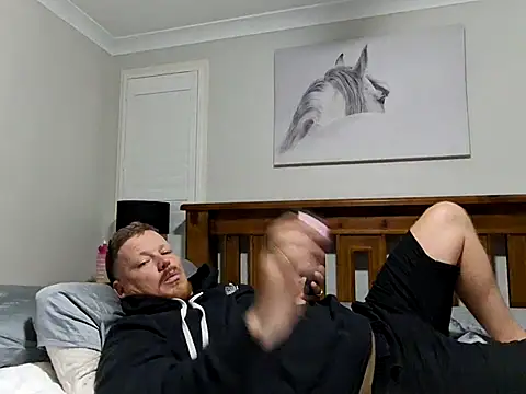 Snapshot of brokecountrylads chatting on January 2026 11:58:02 AM brokecountrylads online show from January 2026 11:58:02 AM