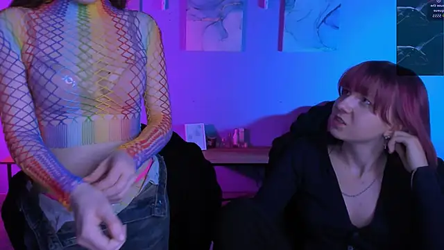 gloria bubble online show from April 2026 08:09:02 PM