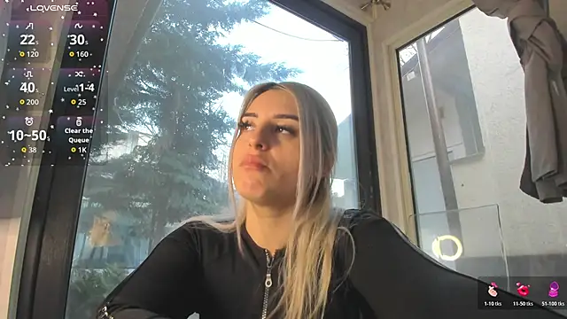 Ella Vee online show from March 2026 05:36:01 AM