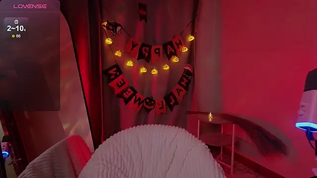 AstraMist online show from October 2025 04:20:02 PM