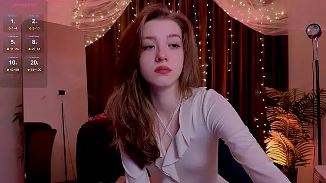 AstraMist online show from December 2025 01:29:01 PM