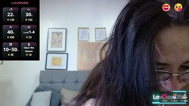  naomi s online show from January 2026 01:48:02 PM