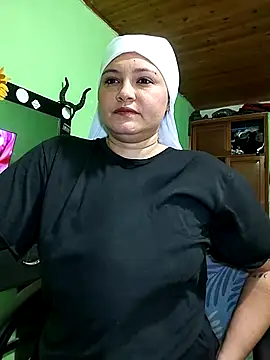Snapshot of zulaija_masih chatting on September 2025 01:42:02 AM zulaija masih online show from September 2025 01:42:02 AM