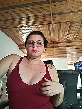 Snapshot of zulaija_masih chatting on June 2026 05:26:01 PM zulaija masih online show from June 2026 05:26:01 PM