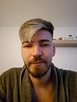 Snapshot of pursan chatting on September 2025 07:30:02 AM pursan online show from September 2025 07:30:02 AM