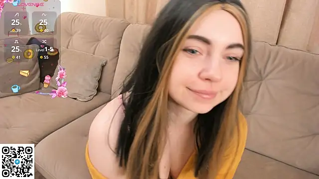 Snapshot of EvaBlimey chatting on November 2025 06:38:02 AM EvaBlimey online show from November 2025 06:38:02 AM