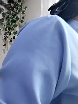 Snapshot of CRISTAL__11 chatting on October 2025 01:40:02 PM CRISTAL 11 online show from October 2025 01:40:02 PM