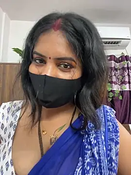 Snapshot of V-Hot-Sweti chatting on October 2025 05:36:01 PM V-Hot-Sweti online show from October 2025 05:36:01 PM