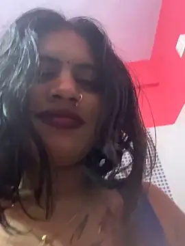 Snapshot of V-Hot-Sweti chatting on November 2025 09:28:01 PM V-Hot-Sweti online show from November 2025 09:28:01 PM