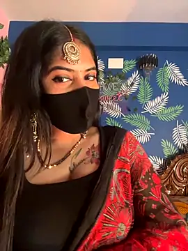 Snapshot of V-Hot-Sweti chatting on November 2025 08:20:01 AM V-Hot-Sweti online show from November 2025 08:20:01 AM