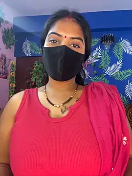 Snapshot of V-Hot-Sweti chatting on November 2025 04:13:02 PM V-Hot-Sweti online show from November 2025 04:13:02 PM