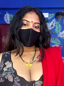 Snapshot of V-Hot-Sweti chatting on November 2025 04:51:01 PM V-Hot-Sweti online show from November 2025 04:51:01 PM