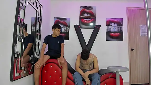 Snapshot of GRETTY_BOYS chatting on November 2025 07:29:02 AM GRETTY BOYS online show from November 2025 07:29:02 AM