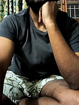 Snapshot of hunk7714 chatting on November 2025 05:33:02 PM hunk7714 online show from November 2025 05:33:02 PM