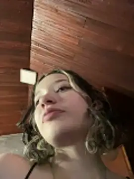 Snapshot of sukubo__ chatting on April 2026 05:51:02 AM sukubo online show from April 2026 05:51:02 AM