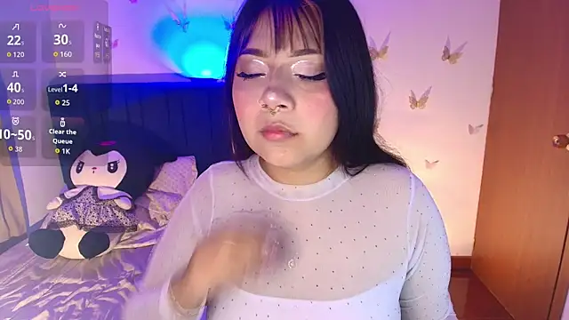 annie-russel online show from December 2025 02:07:02 AM