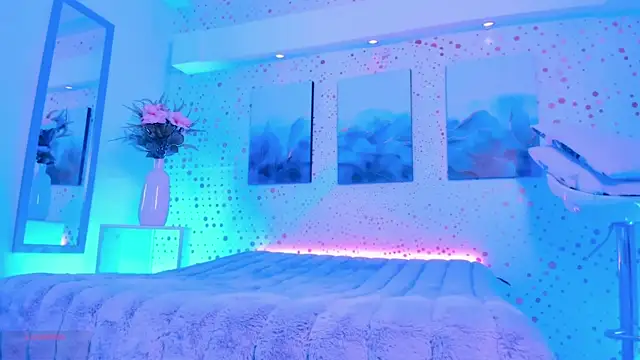 ArianaSantana online show from September 2025 01:38:02 PM