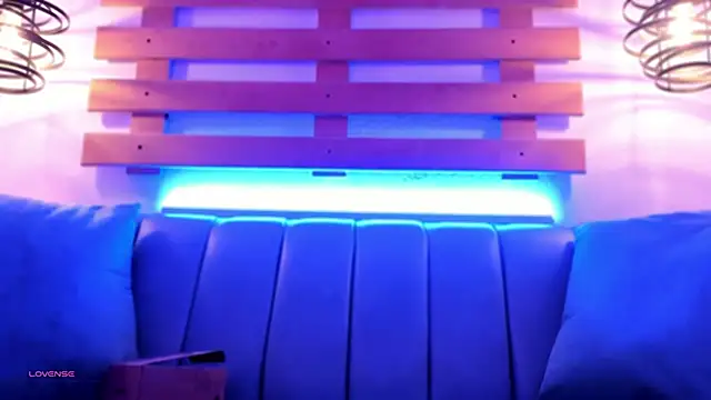 ArianaSantana online show from October 2025 12:50:02 PM