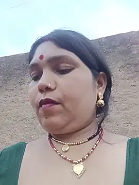 Snapshot of Rashili_jaan chatting on June 2026 01:36:01 PM Rashili jaan online show from June 2026 01:36:01 PM