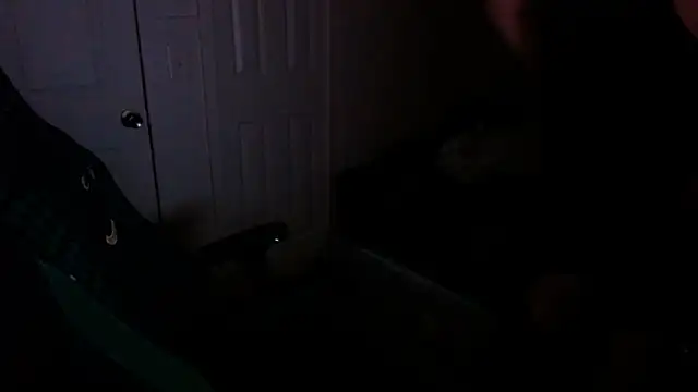 NeedyGlister online show from September 2025 06:00:01 PM