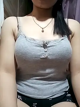 LucyyLy online show from February 2026 01:17:01 AM