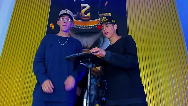 Snapshot of Dante_Brown1_ chatting on November 2025 09:47:01 PM Dante Brown1 online show from November 2025 09:47:01 PM