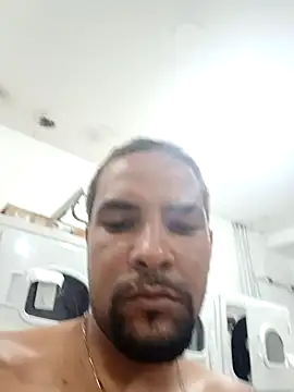 PauMolao85 online show from December 2025 10:05:01 PM