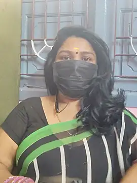 Snapshot of Tamil_Azhaghi25 chatting on November 2025 07:28:01 AM Tamil Azhaghi25 online show from November 2025 07:28:01 AM