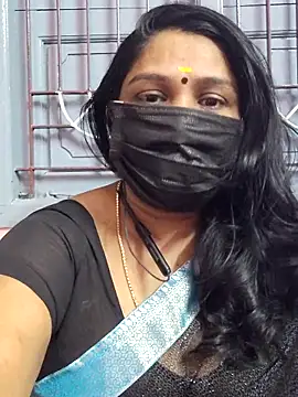 Snapshot of Tamil_Azhaghi25 chatting on November 2025 06:18:02 PM Tamil Azhaghi25 online show from November 2025 06:18:02 PM