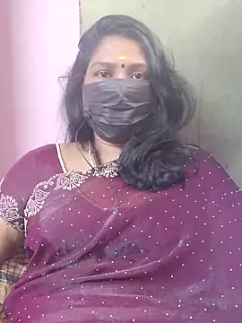 Snapshot of Tamil_Azhaghi25 chatting on December 2025 06:55:02 AM Tamil Azhaghi25 online show from December 2025 06:55:02 AM