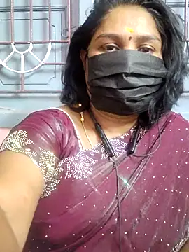 Snapshot of Tamil_Azhaghi25 chatting on May 2026 05:41:01 PM Tamil Azhaghi25 online show from May 2026 05:41:01 PM