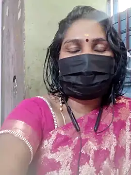 Snapshot of Tamil_Azhaghi25 chatting on May 2026 10:41:02 AM Tamil Azhaghi25 online show from May 2026 10:41:02 AM