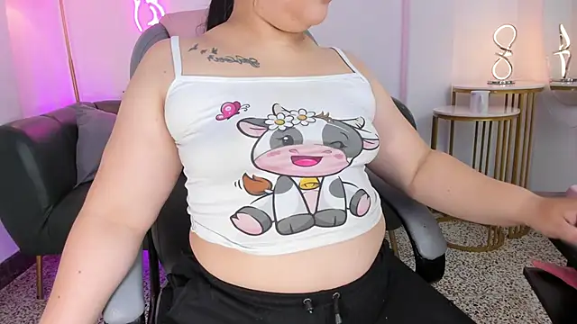 Snapshot of Miss_Francheska chatting on November 2025 11:55:02 AM Miss Francheska online show from November 2025 11:55:02 AM