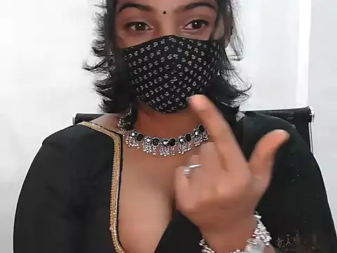 Snapshot of Hott_Noor chatting on November 2025 09:26:02 PM Hott Noor online show from November 2025 09:26:02 PM