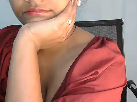 Snapshot of Hott_Noor chatting on November 2025 11:40:02 AM Hott Noor online show from November 2025 11:40:02 AM