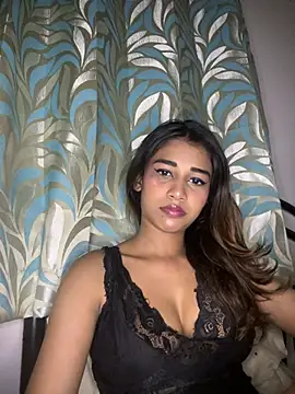 STRIP GLOW online show from January 2026 11:53:01 PM