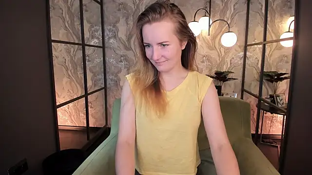 Snapshot of MeggySun chatting on November 2025 01:33:02 PM MeggySun online show from November 2025 01:33:02 PM