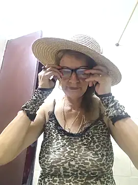 MaryLunne online show from April 2026 11:04:02 AM