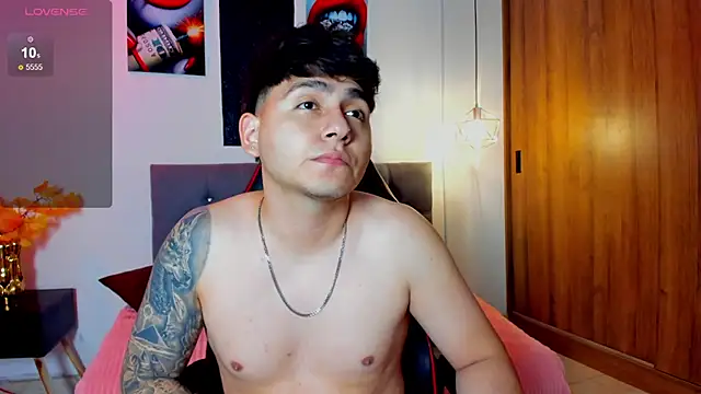 Nicolas James Sc online show from February 2026 01:44:01 PM