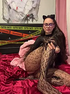 xxx PocahontaSS online show from November 2025 07:56:02 PM