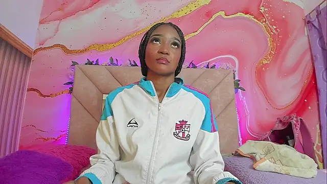 Taylor oriana  online show from September 2025 10:53:02 AM