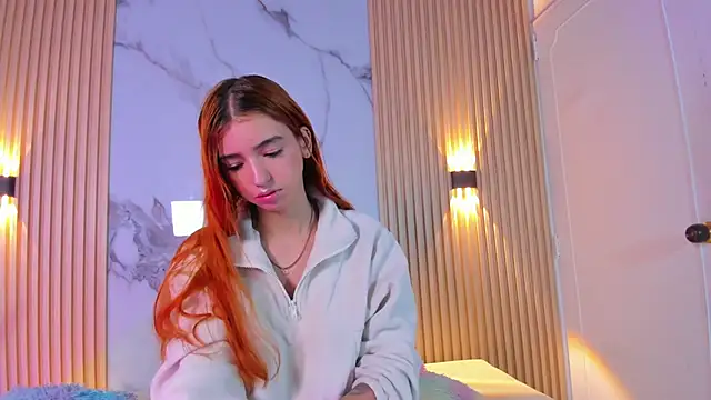 Snapshot of Alana_333 chatting on November 2025 11:10:02 AM Alana 333 online show from November 2025 11:10:02 AM