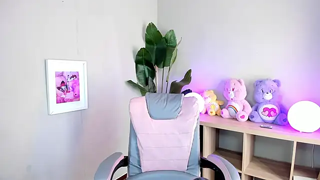 Mystic blue online show from January 2026 12:42:01 PM