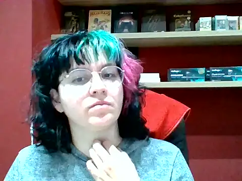 Snapshot of Froggyinthebox chatting on July 2026 11:18:02 PM Froggyinthebox online show from July 2026 11:18:02 PM
