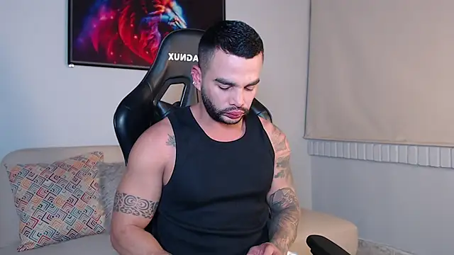 Snapshot of Bruno_De_Lucaa_ chatting on September 2025 02:22:01 AM Bruno De Lucaa online show from September 2025 02:22:01 AM