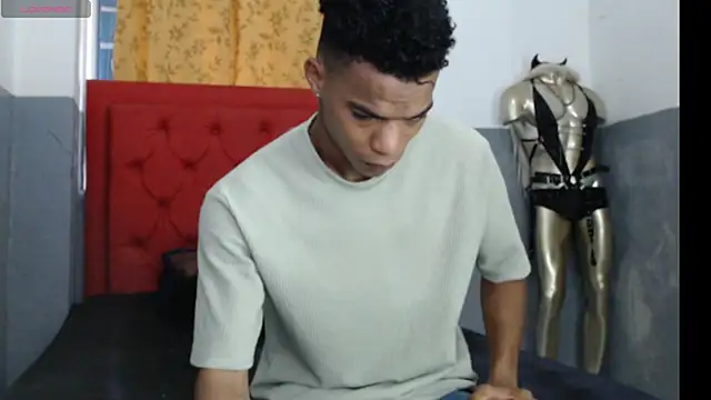 David s3xy online show from November 2025 03:36:01 PM